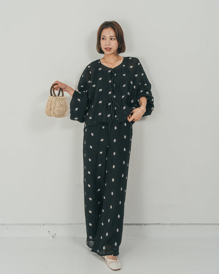 ［SET］フロントリボン刺繍 Veilブラウス + 刺繍 Veilロングパンツ（2SET）