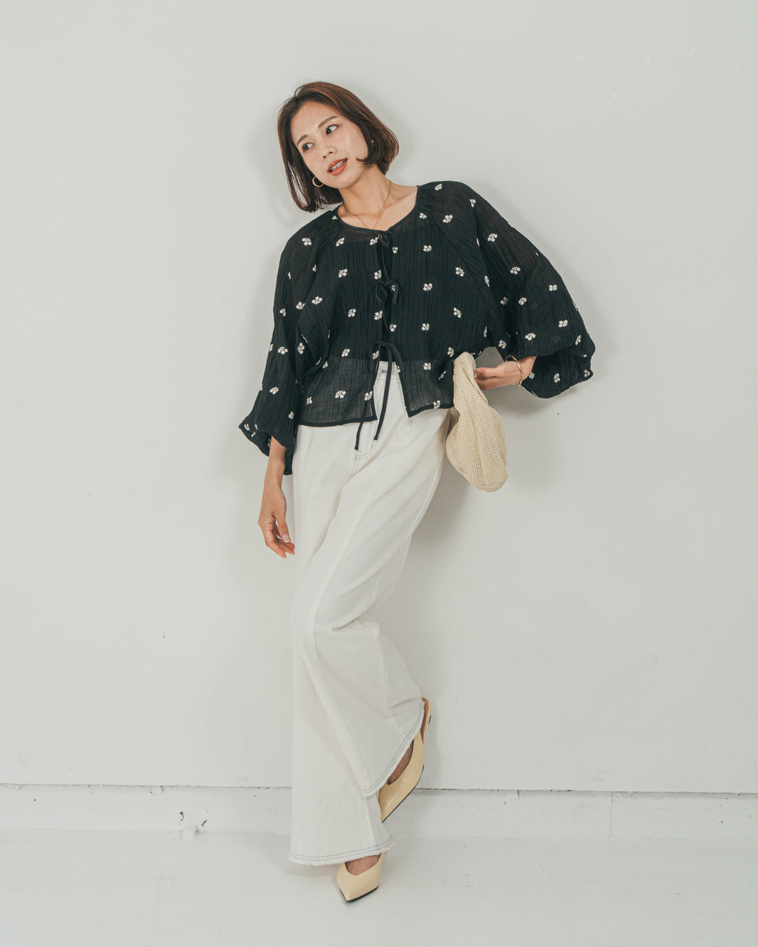 ［SET］フロントリボン刺繍 Veilブラウス + 10oz ニュアンスバイカラー リラックスワイドデニム（2SET）