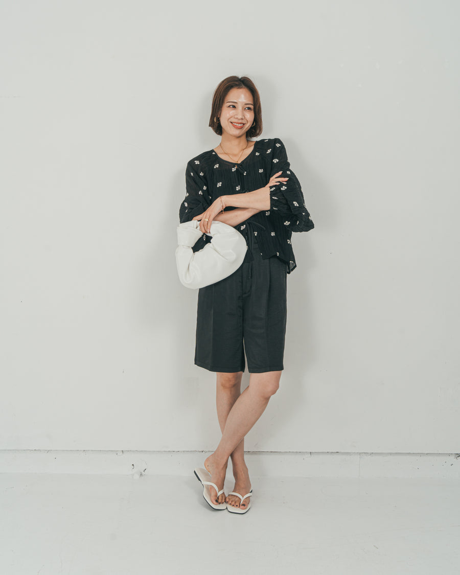 ［SET］フロントリボン刺繍 Veilブラウス + Vintageサテン　ハーフパンツ（2SET）