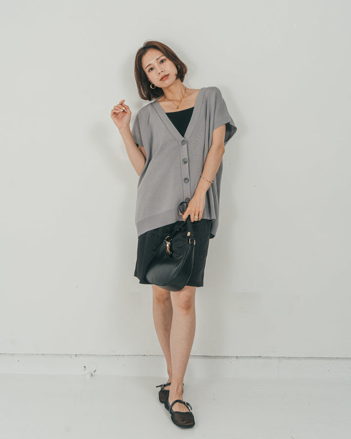 ［SET］VネックRelaxニットベスト + Vintageサテン　ハーフパンツ（2SET）