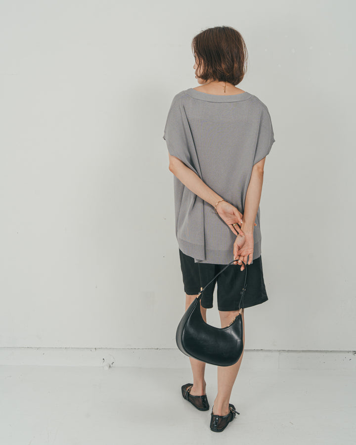 ［SET］VネックRelaxニットベスト + Vintageサテン　ハーフパンツ（2SET）