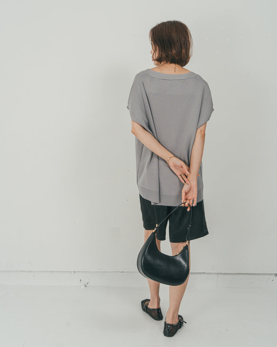 ［SET］VネックRelaxニットベスト + Vintageサテン　ハーフパンツ（2SET）