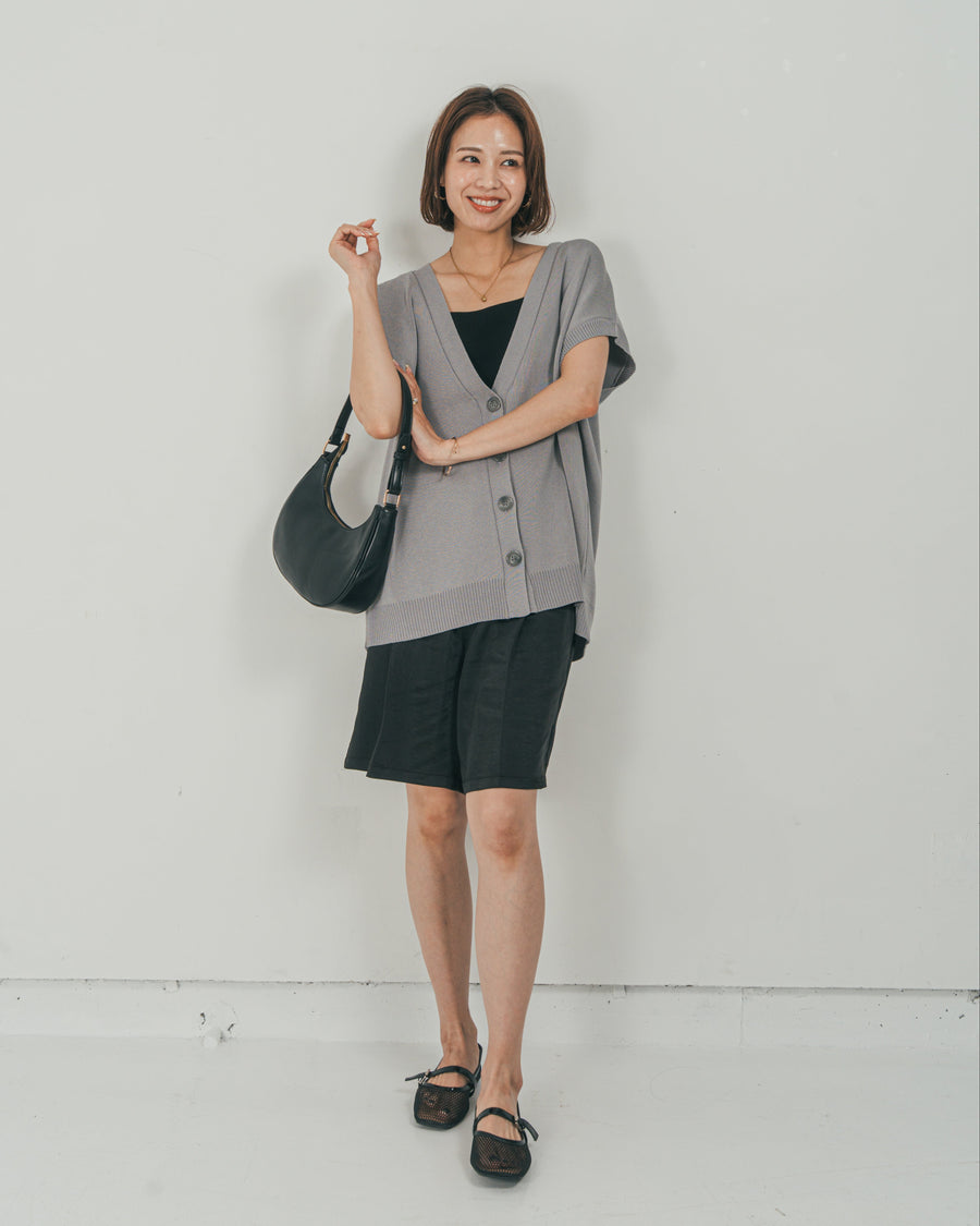 ［SET］VネックRelaxニットベスト + Vintageサテン　ハーフパンツ（2SET）