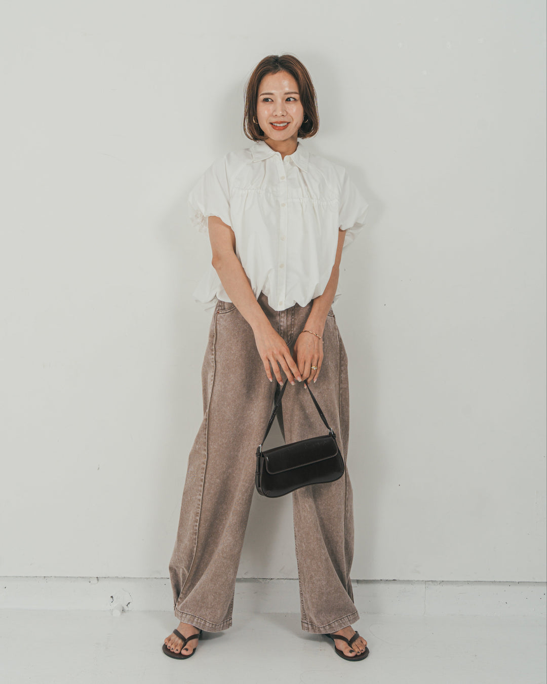 ［SET］バルーンShirringハーフスリーブシャツ + 10oz サイドタック リラックスデニムパンツ（2SET）