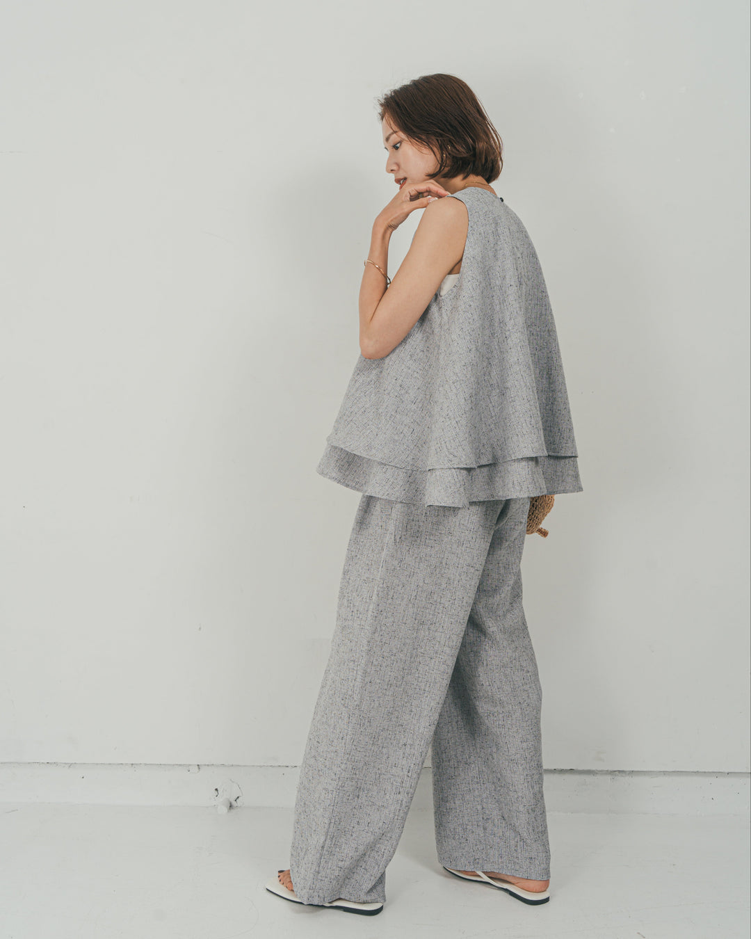 ［SET］Tweedノースリティアードタンクトップ + Tweedダブルタックパンツ（2SET）
