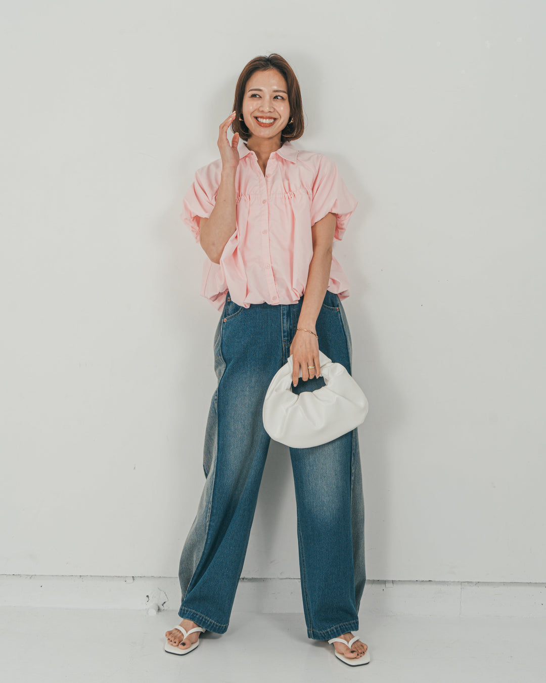 ［SET］バルーンShirringハーフスリーブシャツ + 10oz サイドタック リラックスデニムパンツ（2SET）