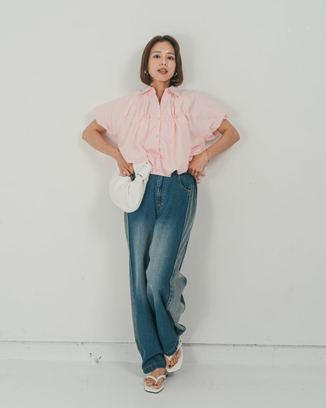 ［SET］バルーンShirringハーフスリーブシャツ + 10oz サイドタック リラックスデニムパンツ（2SET）