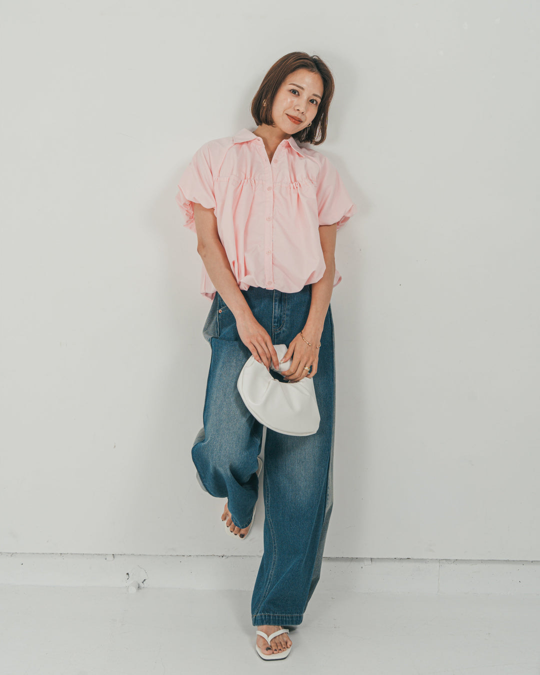 ［SET］バルーンShirringハーフスリーブシャツ + 10oz サイドタック リラックスデニムパンツ（2SET）