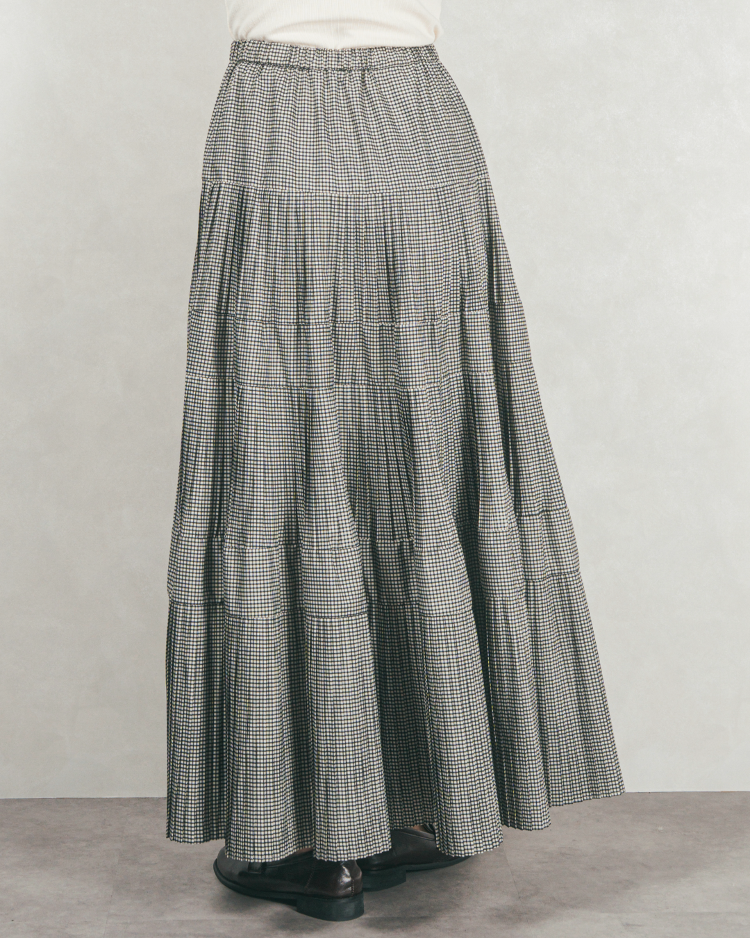 ［SET］Smoothニットソー Vネックプルオーバー+プリーツティアードLongスカート