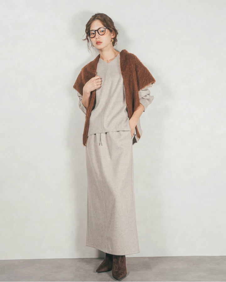 ［SET］Smoothニットソー Vネックプルオーバー+Smoothニットソー Narrowスカート