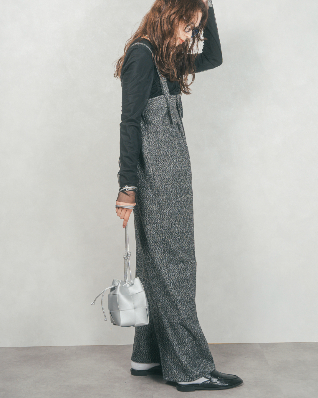 ［SET］ループ編みフリンジカーディガン+Tweedベロアサロペット（2SET）