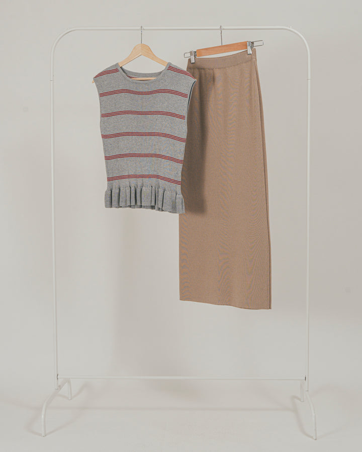 ［SET］Rib Border フリルニット + Relax Knit ストレートスカート（2SET）
