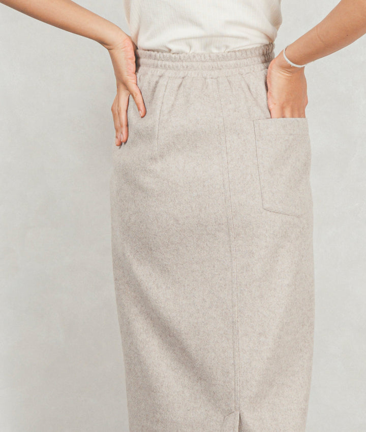 Smoothニットソー Narrowスカート (CHARCOAL)