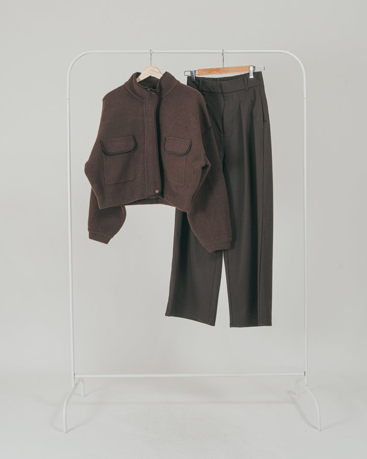 ［SET］Softショートニットブルゾン + ダブルタック ハイウエストワイドパンツ（2SET）