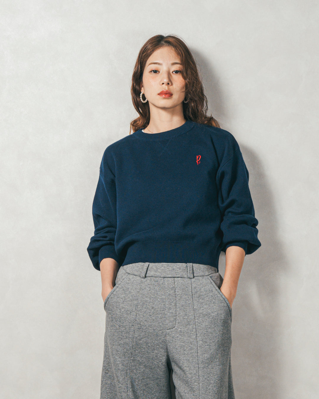 ［SET］スウェットライクロゴ刺繍ニット+Relax 裏起毛カーブパンツ（2SET）