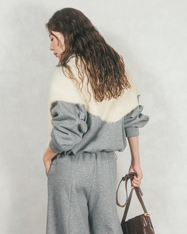 モヘアタッチ マルチTriangleスカーフ（CREAM）