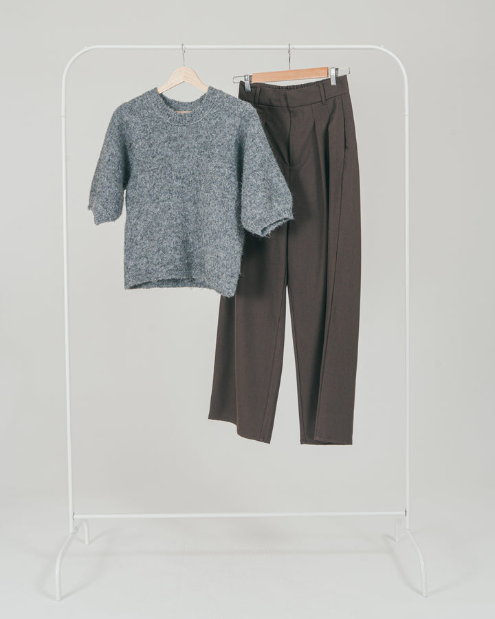 ［SET］フェザータッチハーフスリーブニット + ダブルタック ハイウエストワイドパンツ（2SET）