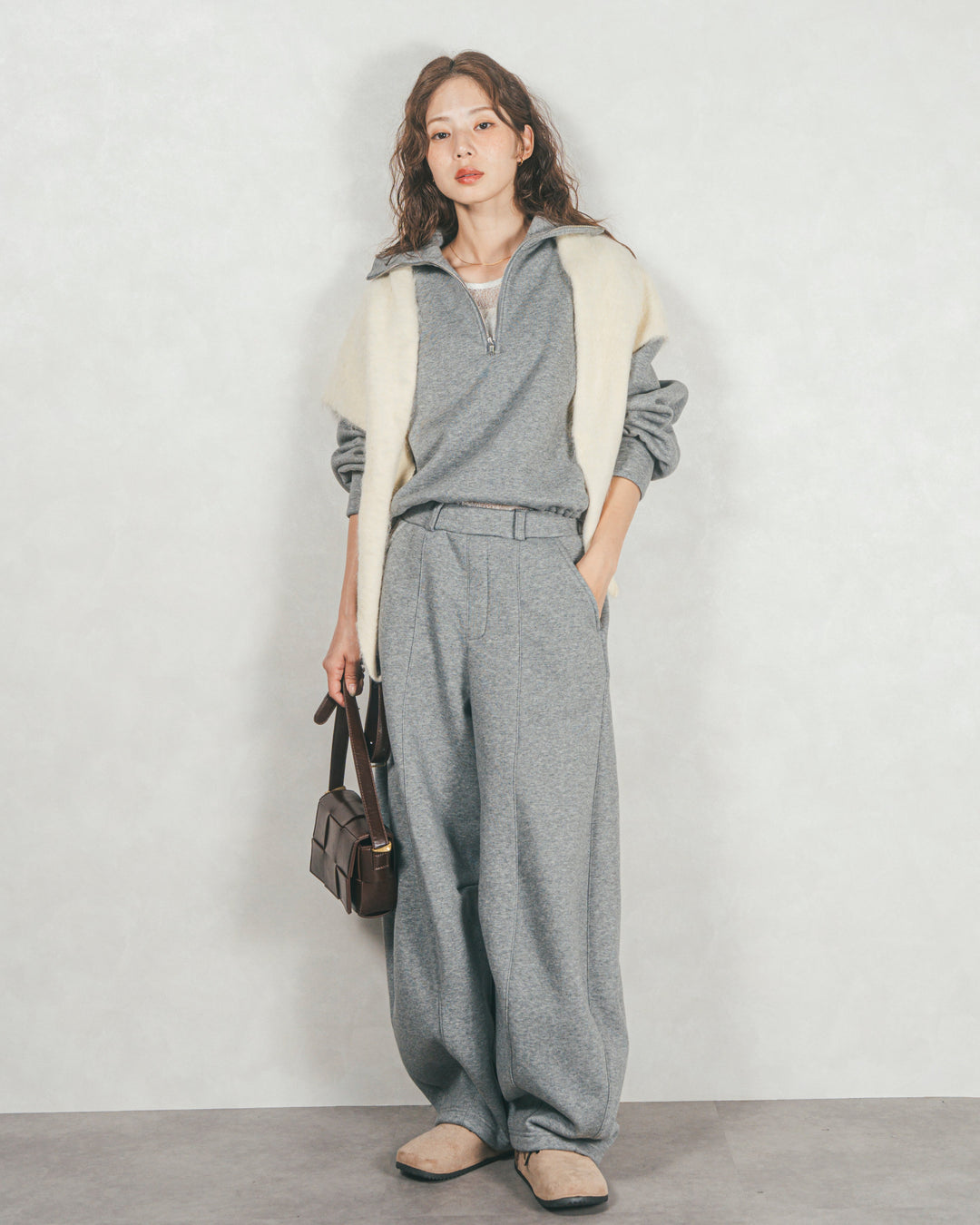 モヘアタッチ マルチTriangleスカーフ（CREAM）