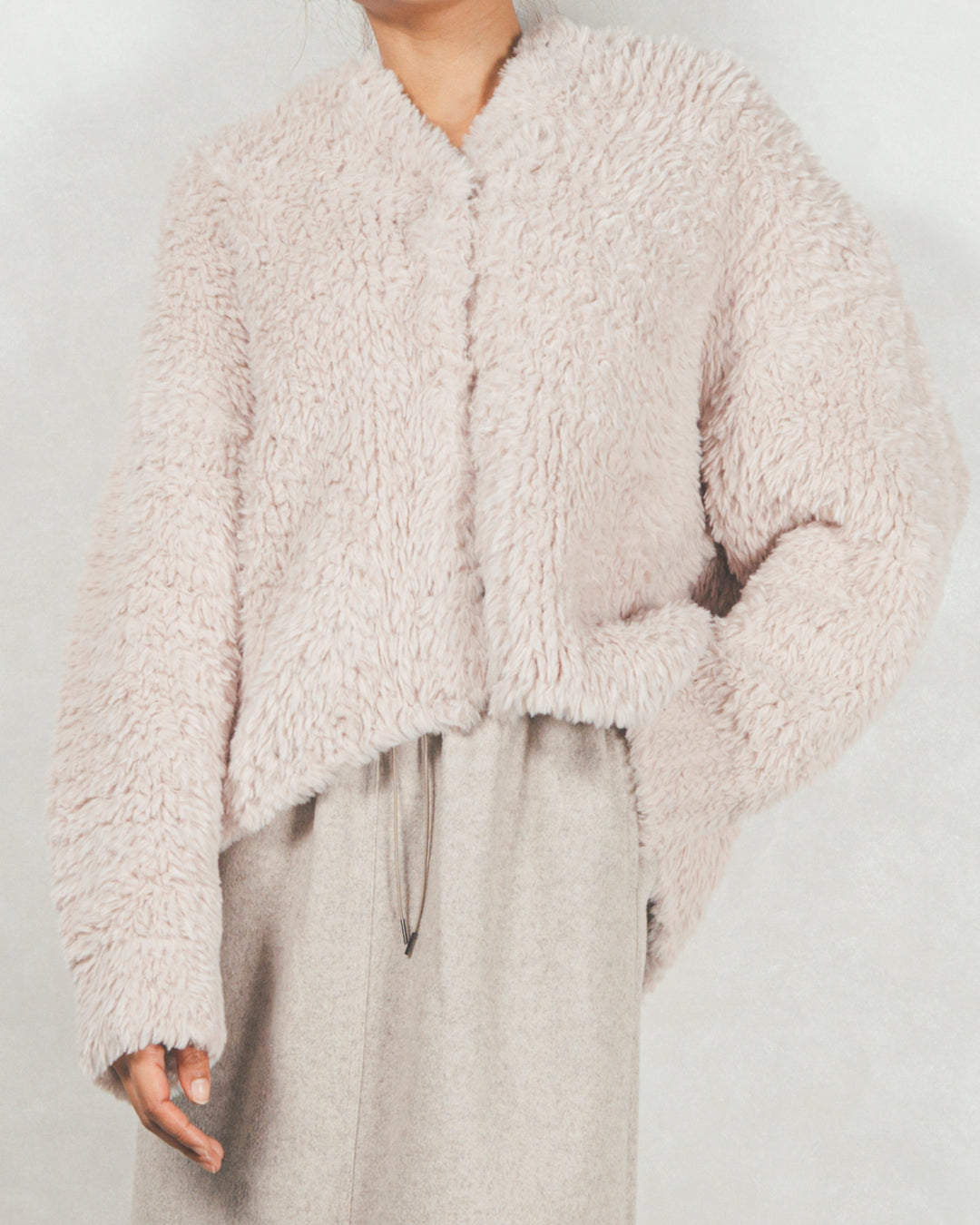 ［SET］ファーニットLuxeカーデコート+レザーライクハーフパンツ（2SET）