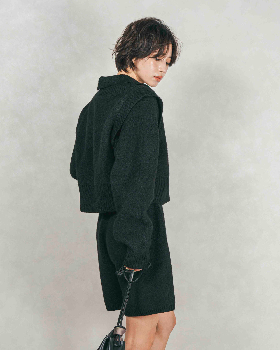 ［SET］Cloudyメランジ襟付きカーディガン+Cloudyメランジクロップドベスト+Cloudyメランジハーフパンツ（3SET）