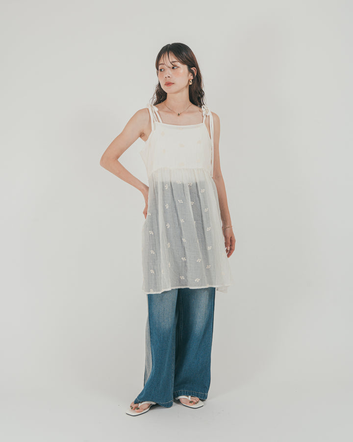 ［SET］ショルダーリボン刺繍Veilキャミ + 10oz サイドタック リラックスデニムパンツ（2SET）