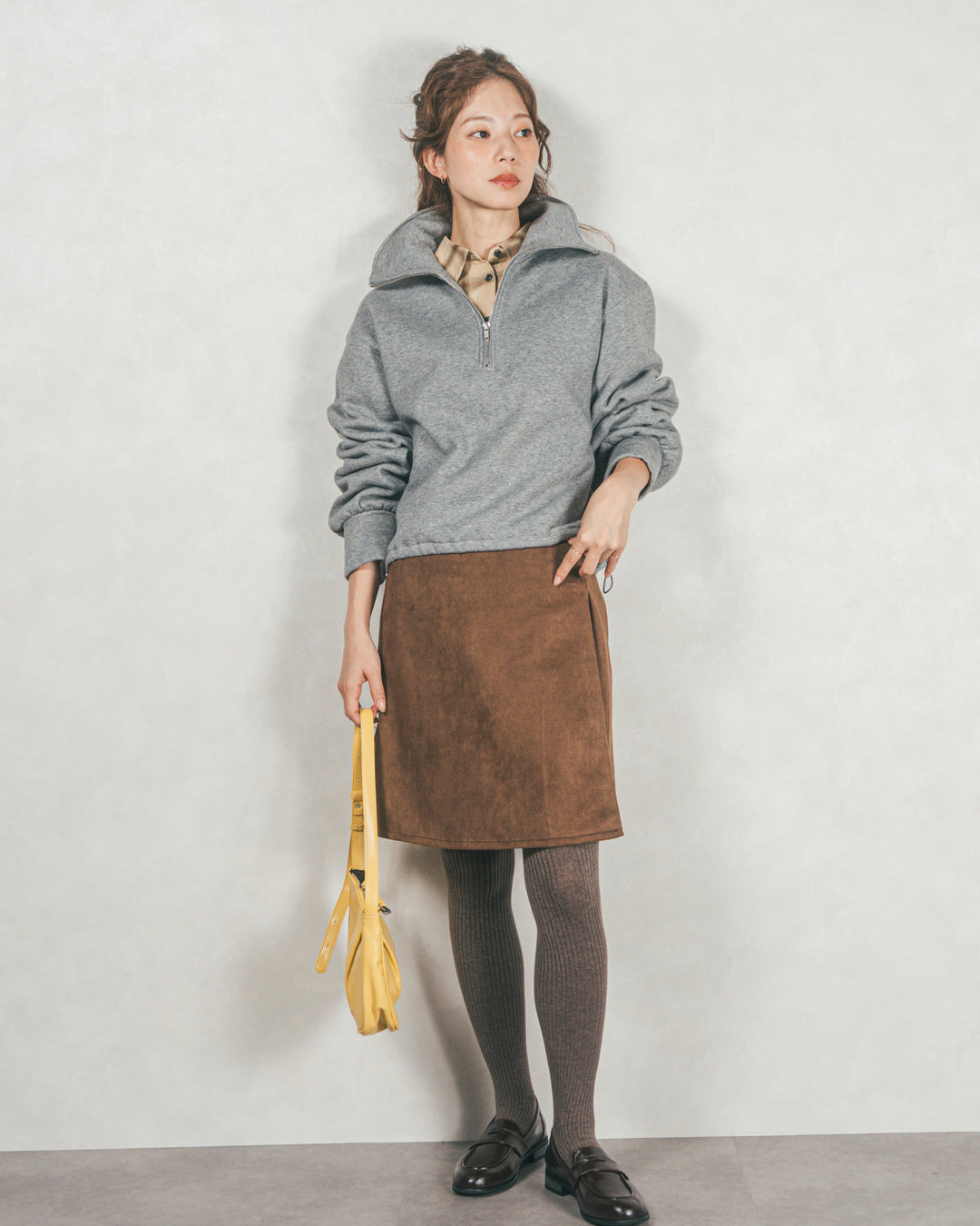 ［SET］裏起毛ハーフZipスウェット+スウェードライクラップスカート（2SET）