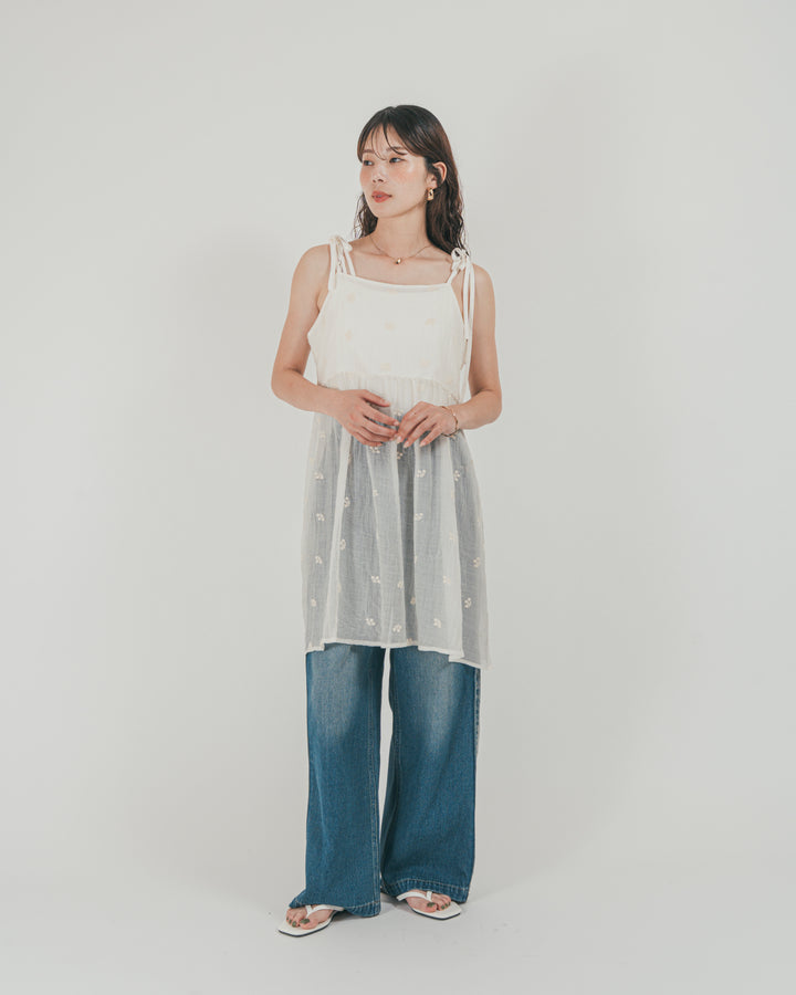 ［SET］ショルダーリボン刺繍Veilキャミ + 10oz サイドタック リラックスデニムパンツ（2SET）