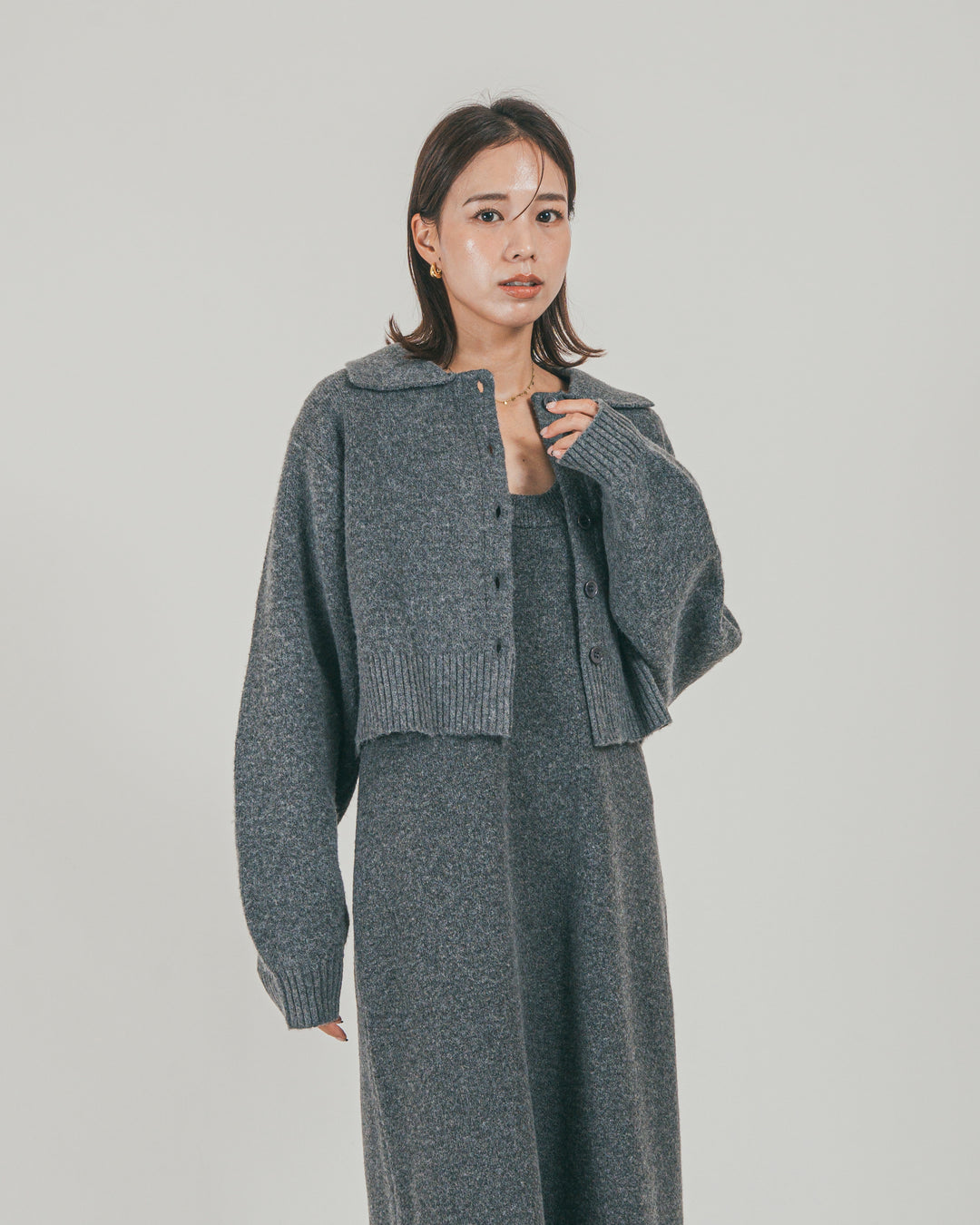 ［SET］Cloudyメランジ襟付きカーディガン + メランジKnitロングワンピース（2SET）