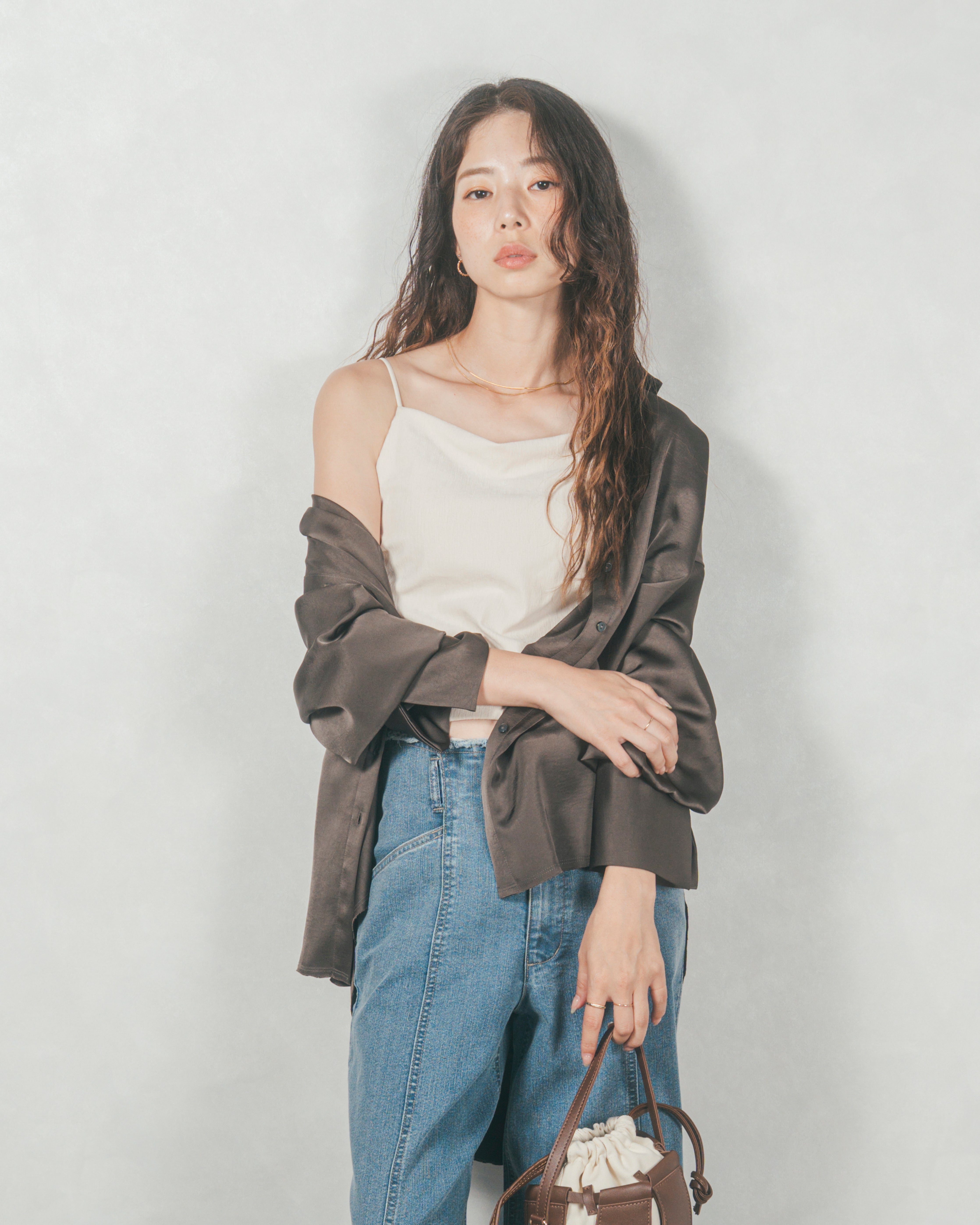 むいさま SET］マットサテン タックシャツ+センターシーム リラックス