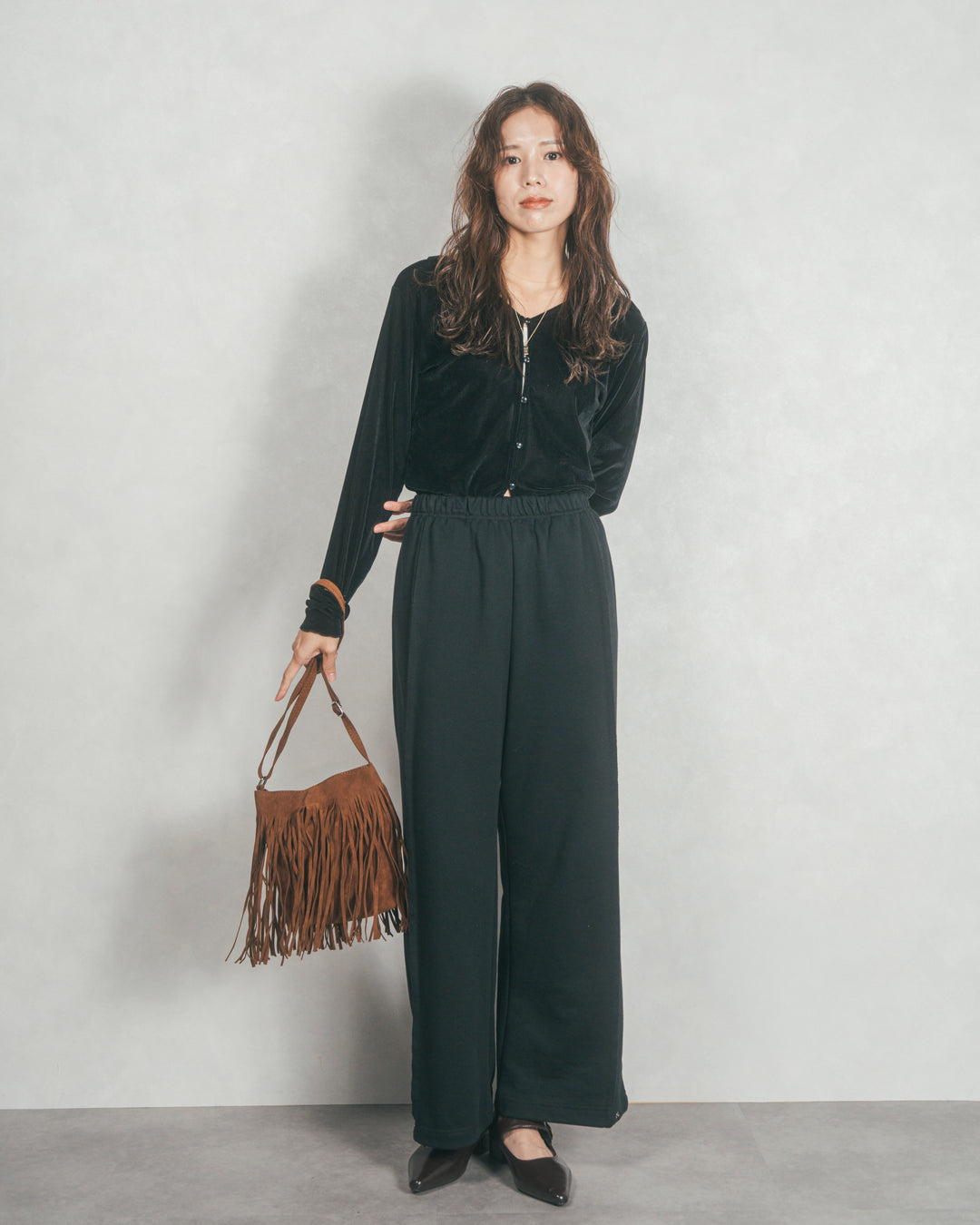 ［SET］ベロア Vネックカーディガン+2-Way ウェーブデザインスウェットパンツ（2SET）