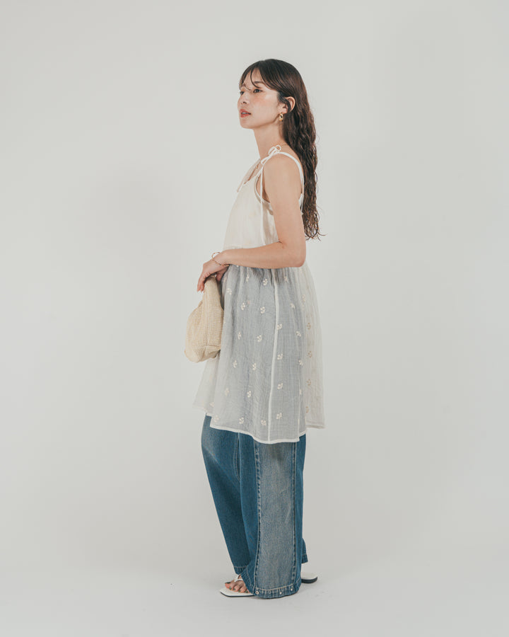 ［SET］ショルダーリボン刺繍Veilキャミ + 10oz サイドタック リラックスデニムパンツ（2SET）