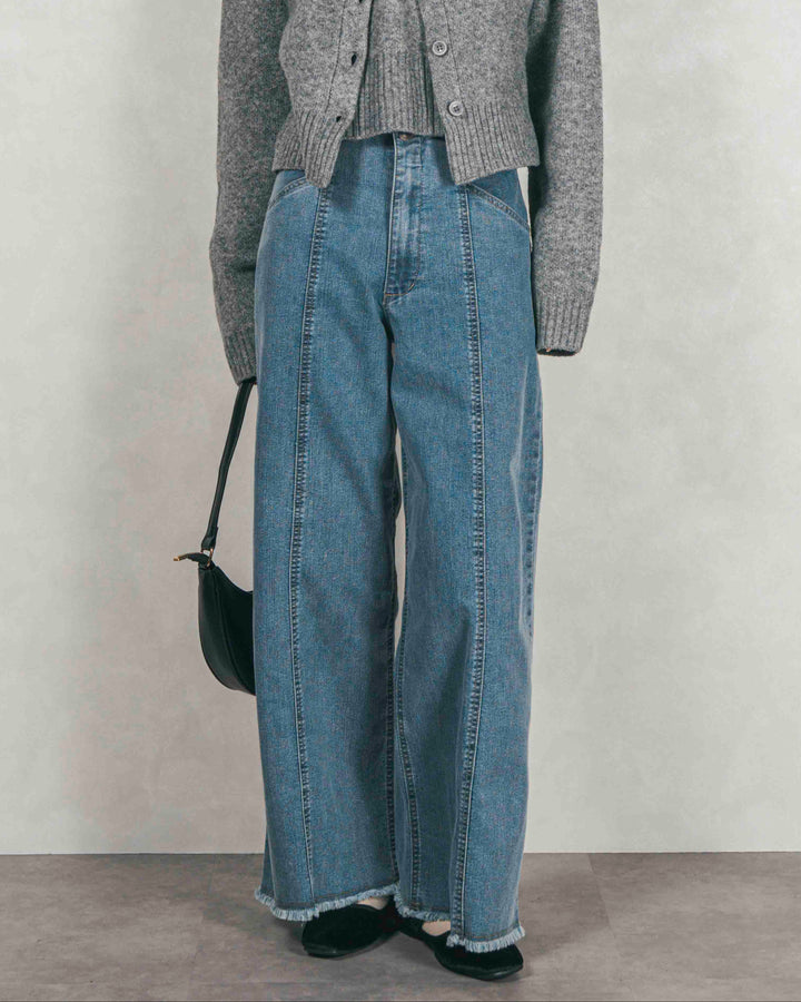 センターシーム リラックスワイドデニム (BLUE)