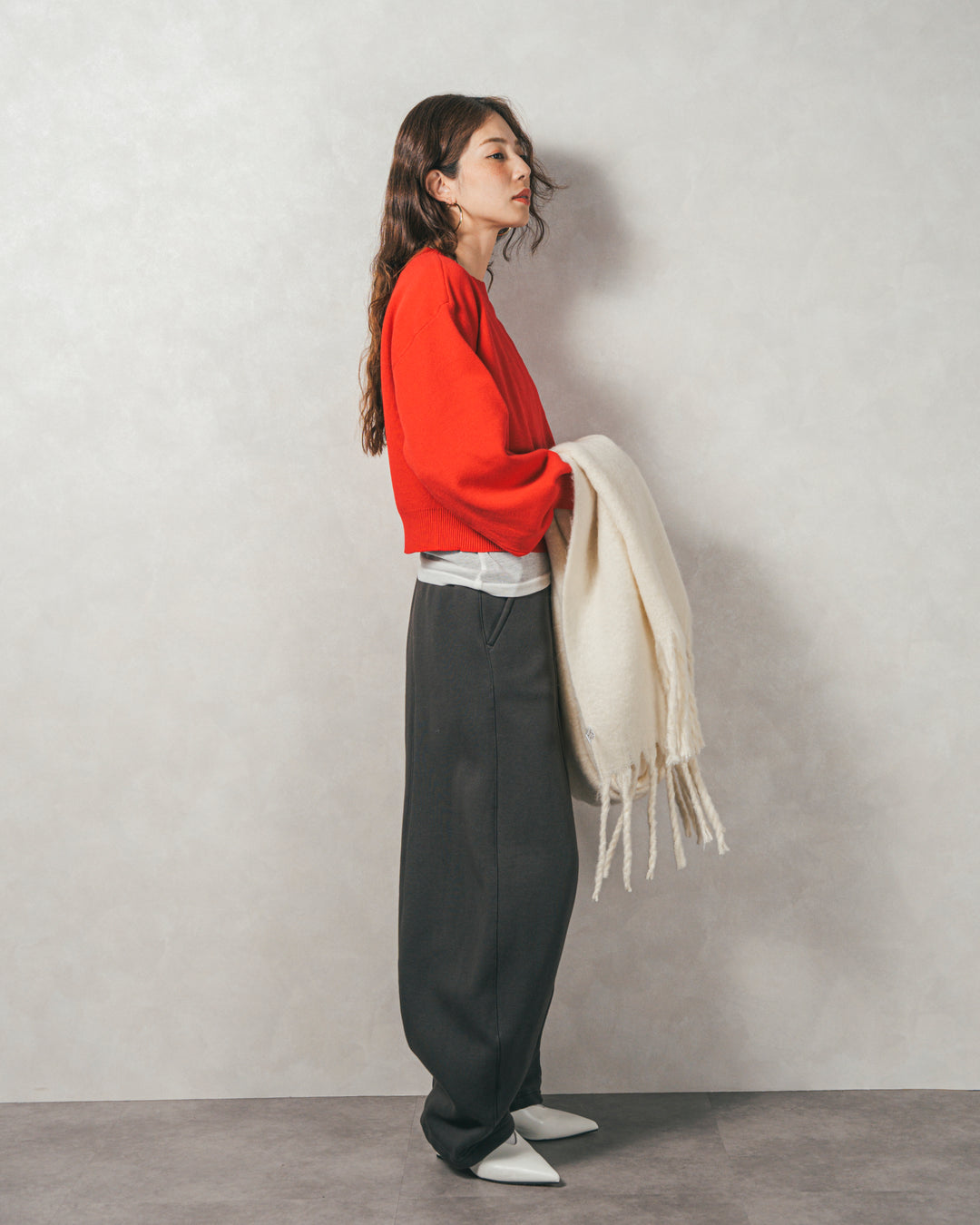 ［SET］スウェットライクロゴ刺繍ニット+Relax 裏起毛カーブパンツ（2SET）