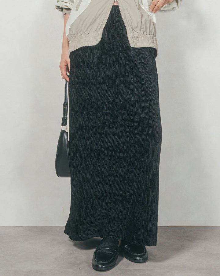 ［SET］フロントシリコンLogoスウェット+ベロアNarrowスカート