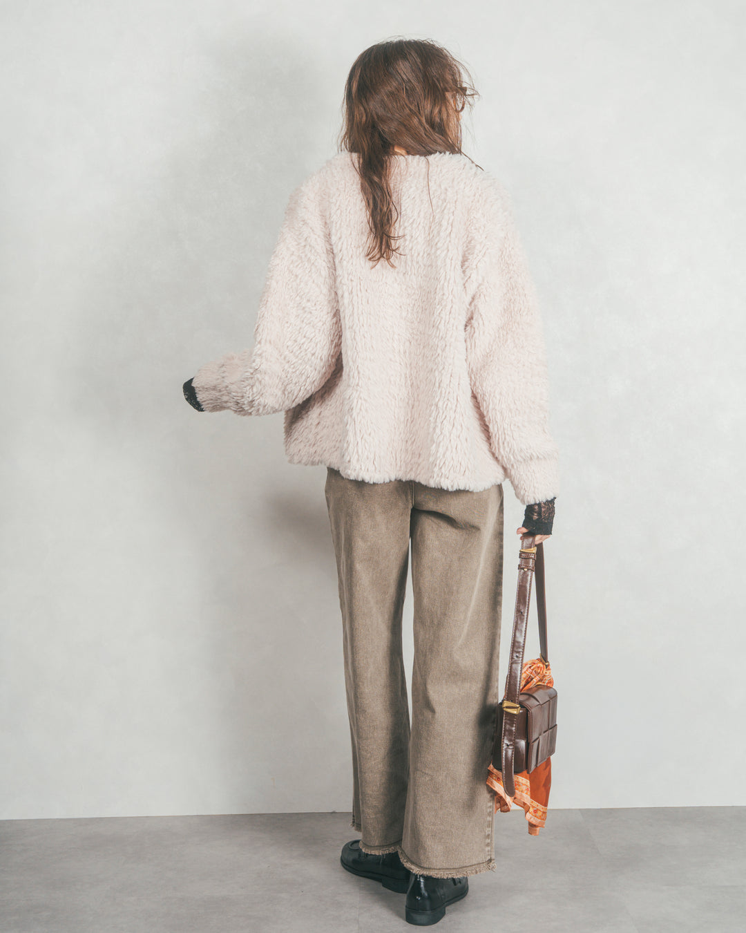 ［SET］ファーニットLuxeカーデコート+センターシーム リラックスワイドデニム（2SET）