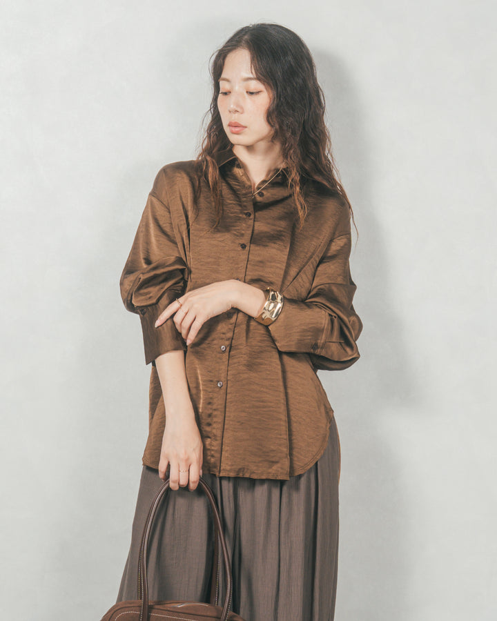 マットサテン タックシャツ (BROWN)