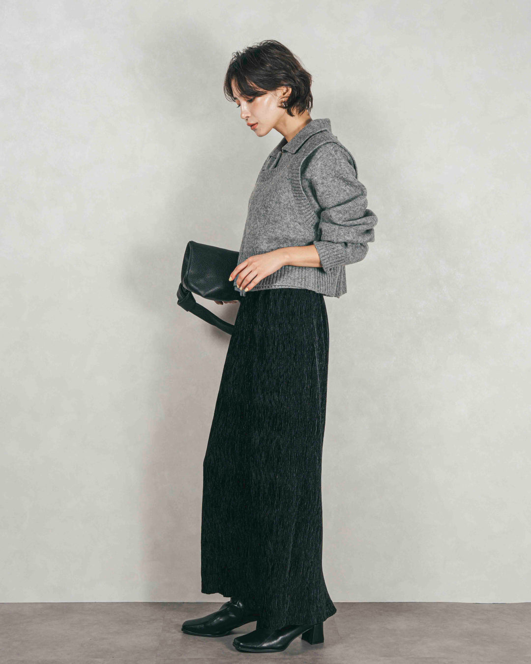 ［SET］Cloudyメランジ襟付きカーディガン+Cloudyメランジクロップドベスト+ベロアNarrowスカート（3SET）