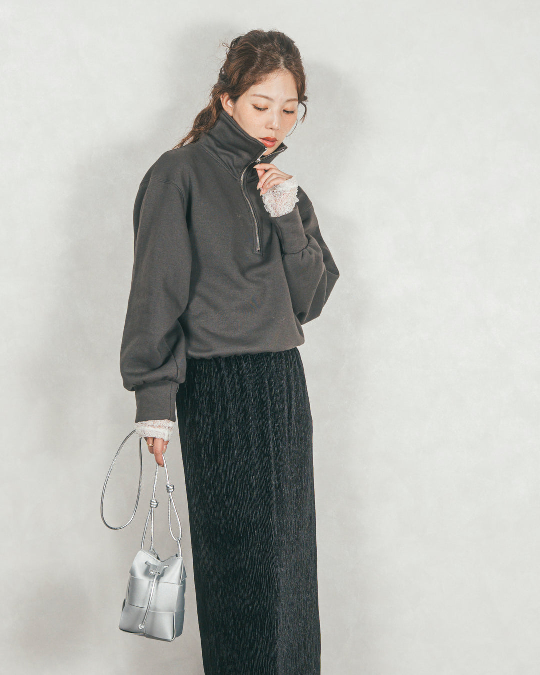 ［SET］裏起毛ハーフZipスウェット+ベロアNarrowスカート（2SET）