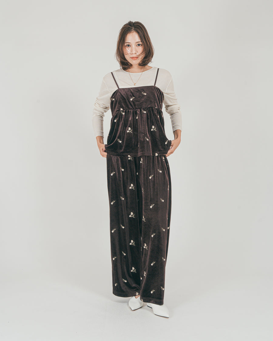 ［SET］Flower刺繍 ベロアペプラムキャミ + Flower刺繍 ベロアパンツ + ボートネックSheerリブニット（3SET）