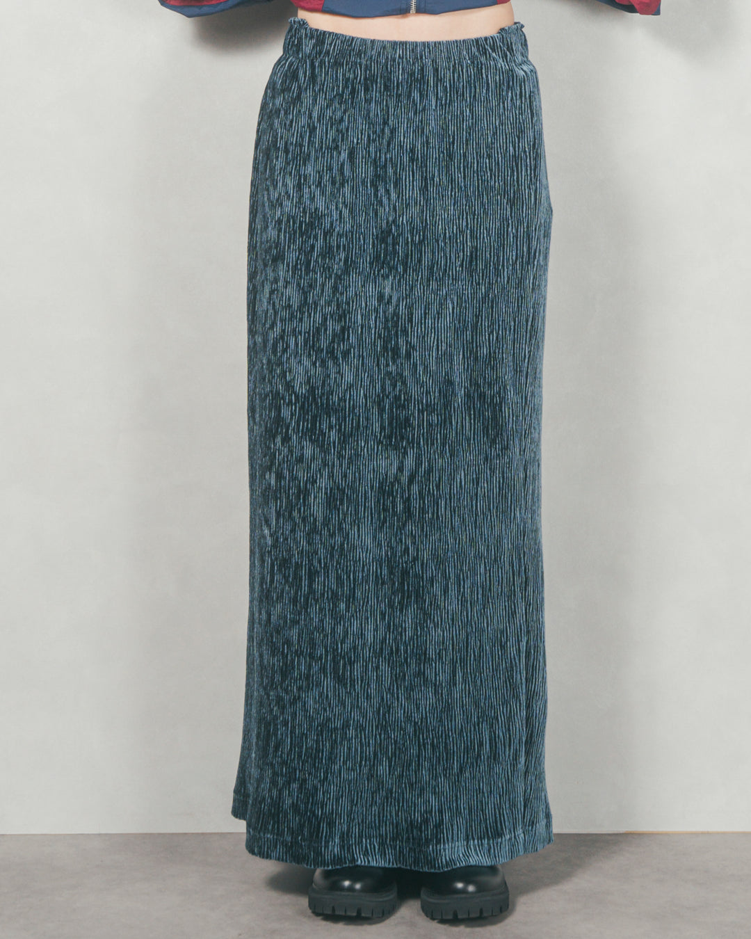 ［SET］Cloudyメランジ襟付きカーディガン+Cloudyメランジクロップドベスト+ベロアNarrowスカート（3SET）