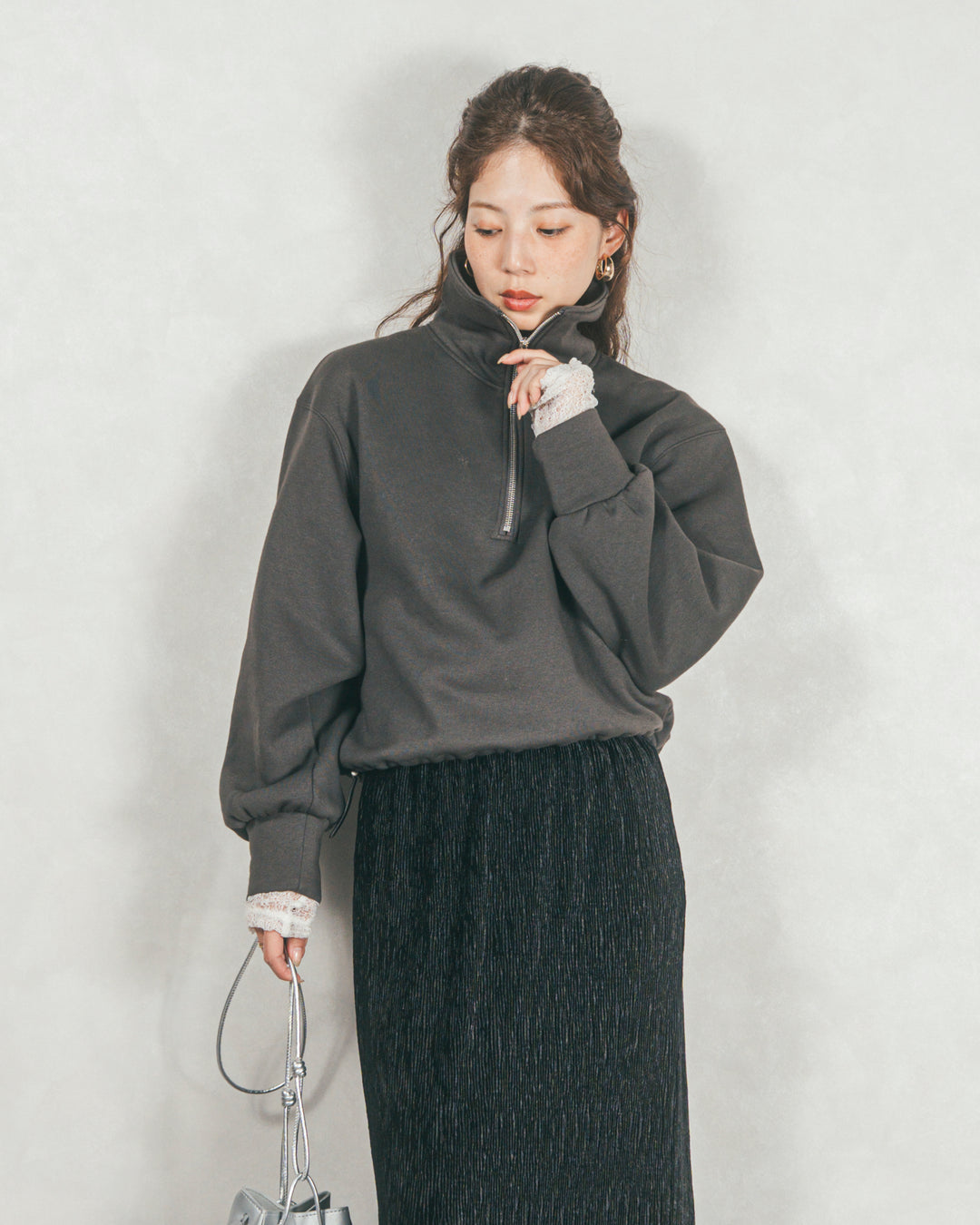 ［SET］裏起毛ハーフZipスウェット+ベロアNarrowスカート（2SET）