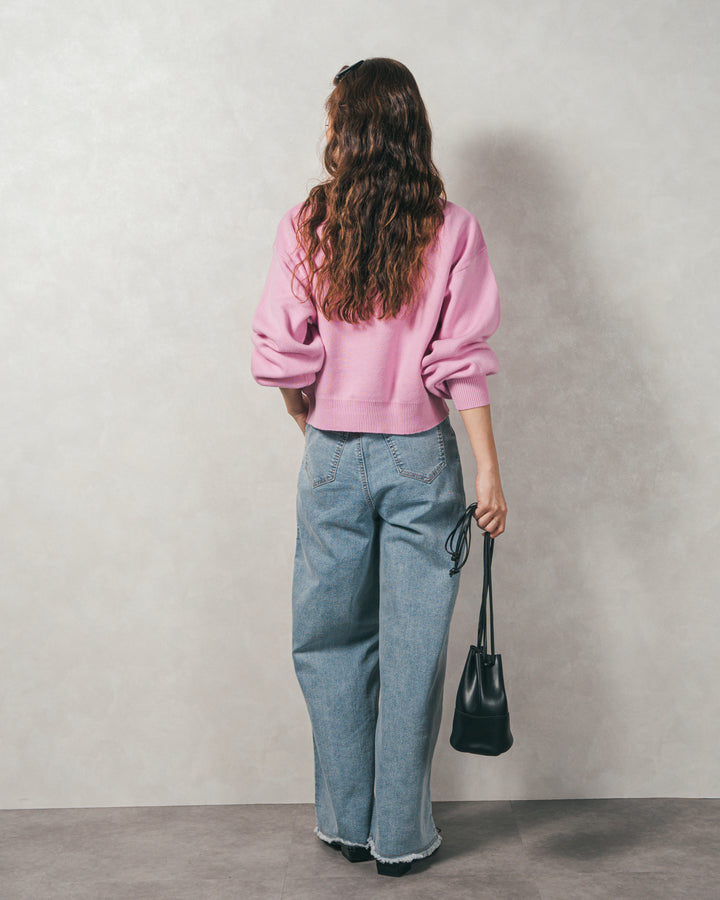 ［SET］スウェットライクロゴ刺繍ニット+センターシーム リラックスカラーデニム（2SET）