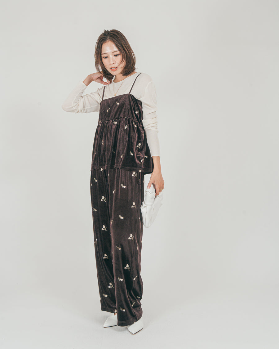 ［SET］Flower刺繍 ベロアペプラムキャミ + Flower刺繍 ベロアパンツ + ボートネックSheerリブニット（3SET）