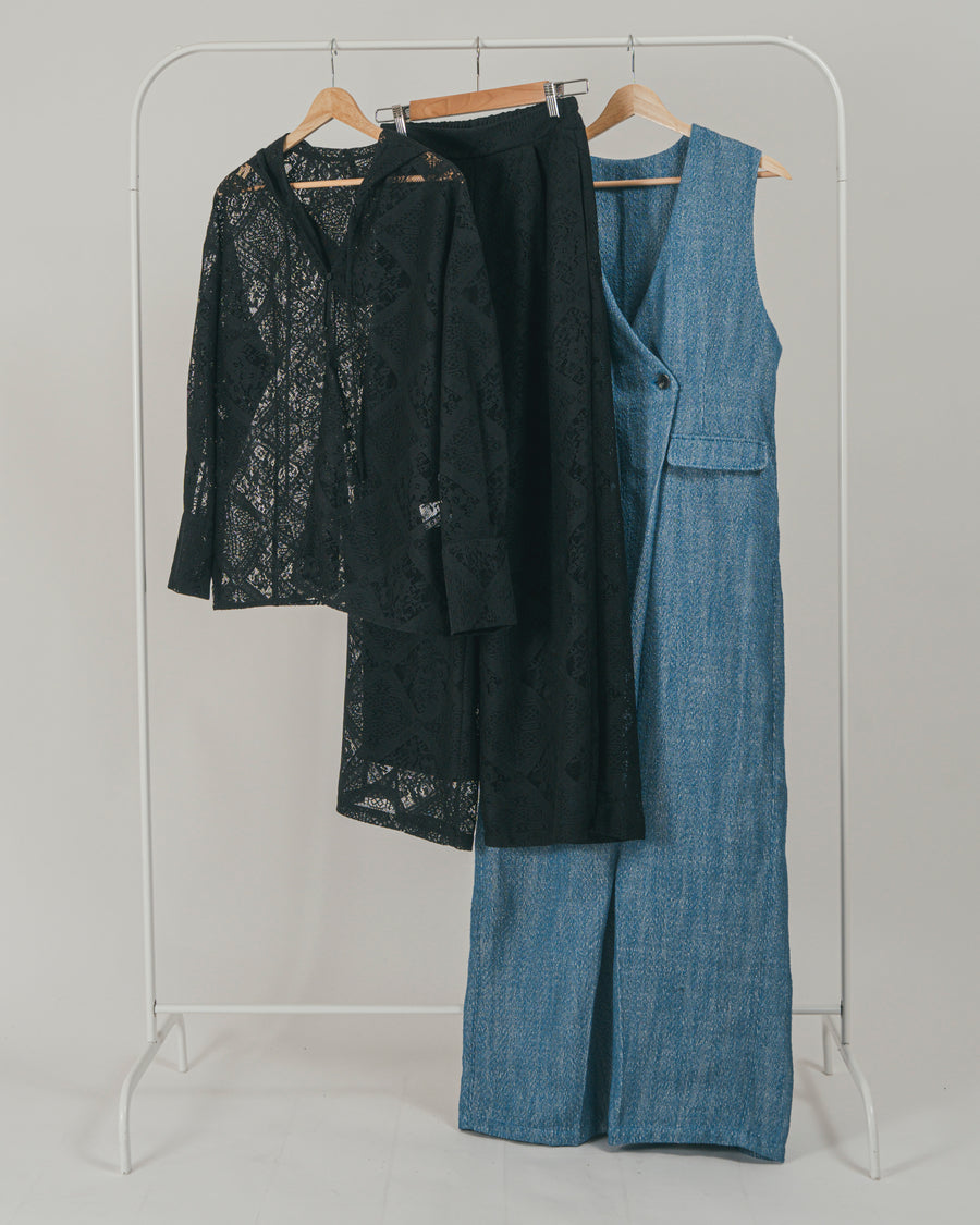 ［SET］Blockレース　フーディーブラウス + Blockレース　ストレートパンツ + デニムライク へリンボーンサロペット（3SET）