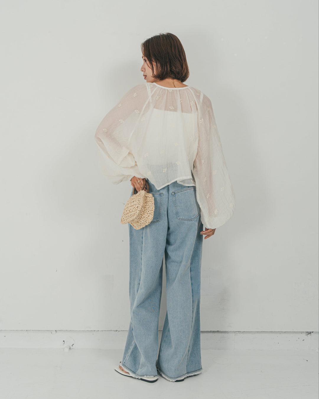 ［SET］フロントリボン刺繍 Veilブラウス + 10oz ニュアンスバイカラー リラックスワイドデニム（2SET）