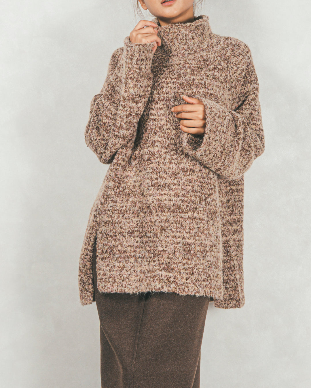 ブークレMix ハイネックニット (BEIGE)