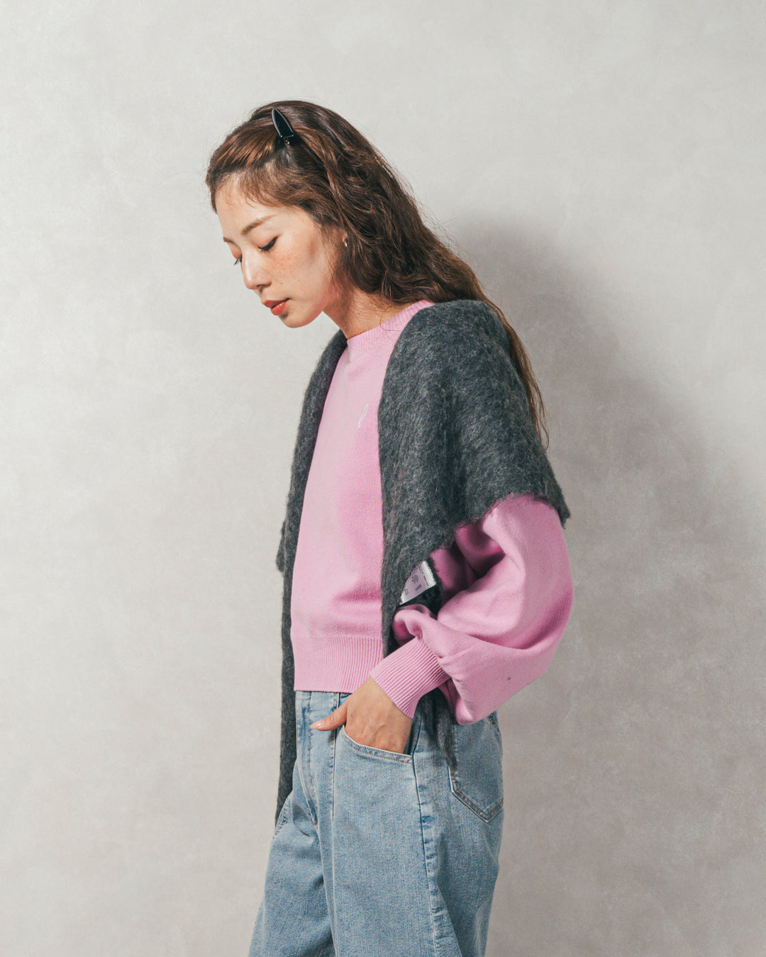 スウェットライクロゴ刺繍ニット (PINK)