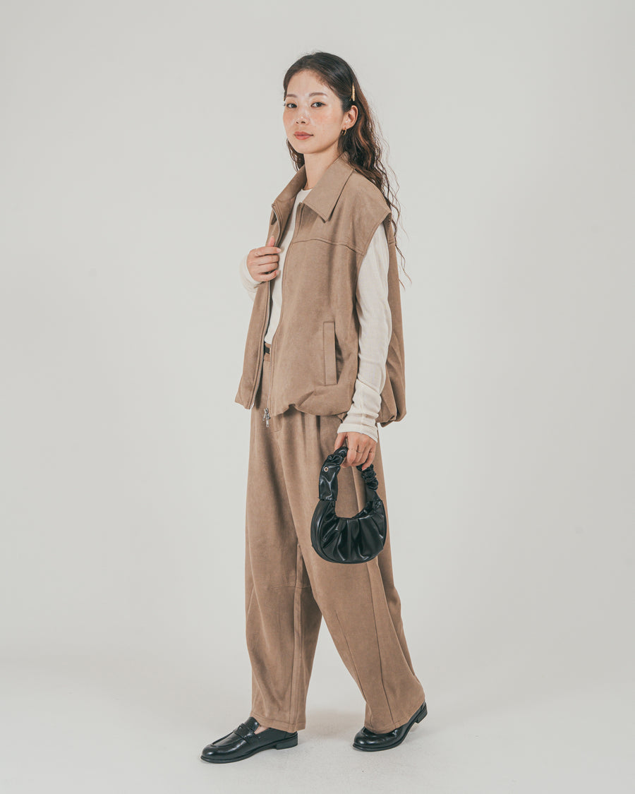 ［SET］スウェードライク Zipベスト + スウェードライク Curveパンツ（2SET）