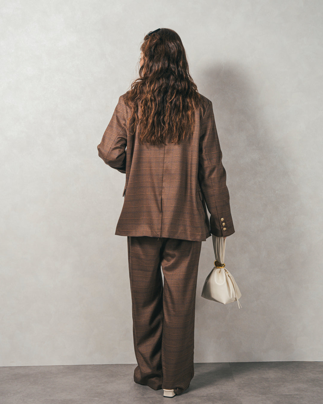 ［SET］スウェットライクロゴ刺繍ニット+Effortless チェックジャケット+Effortless チェックタックパンツ（3SET）