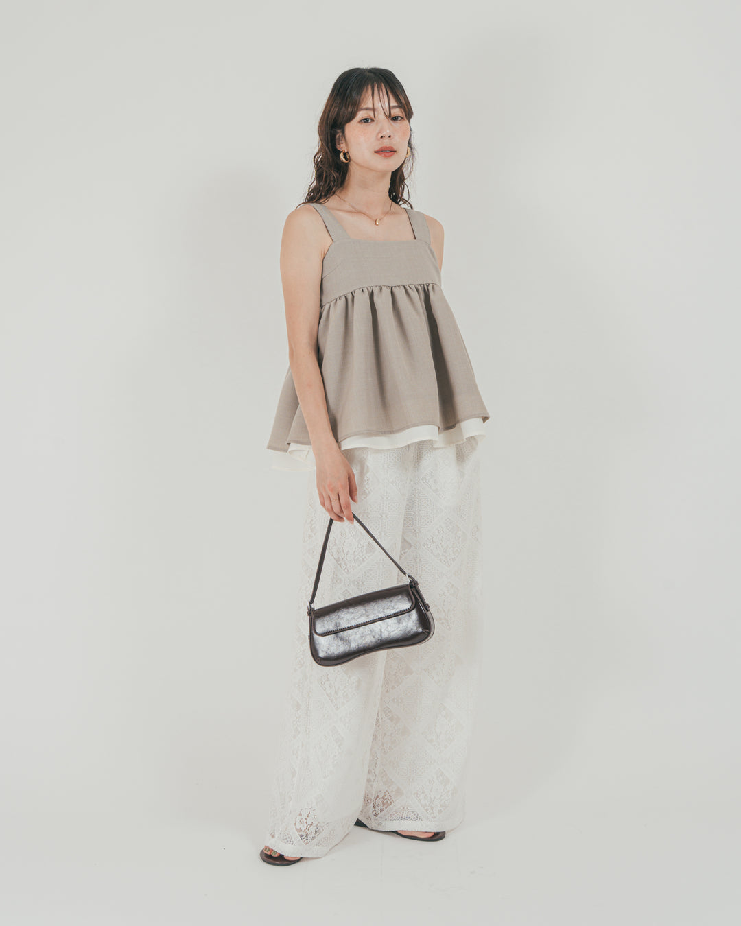 ［SET］スラブTweedバイカラーティアードキャミ + Blockレース　ストレートパンツ（2SET）